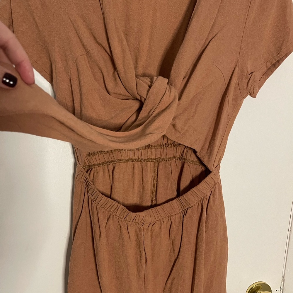 Romper - Picture 2 of 4